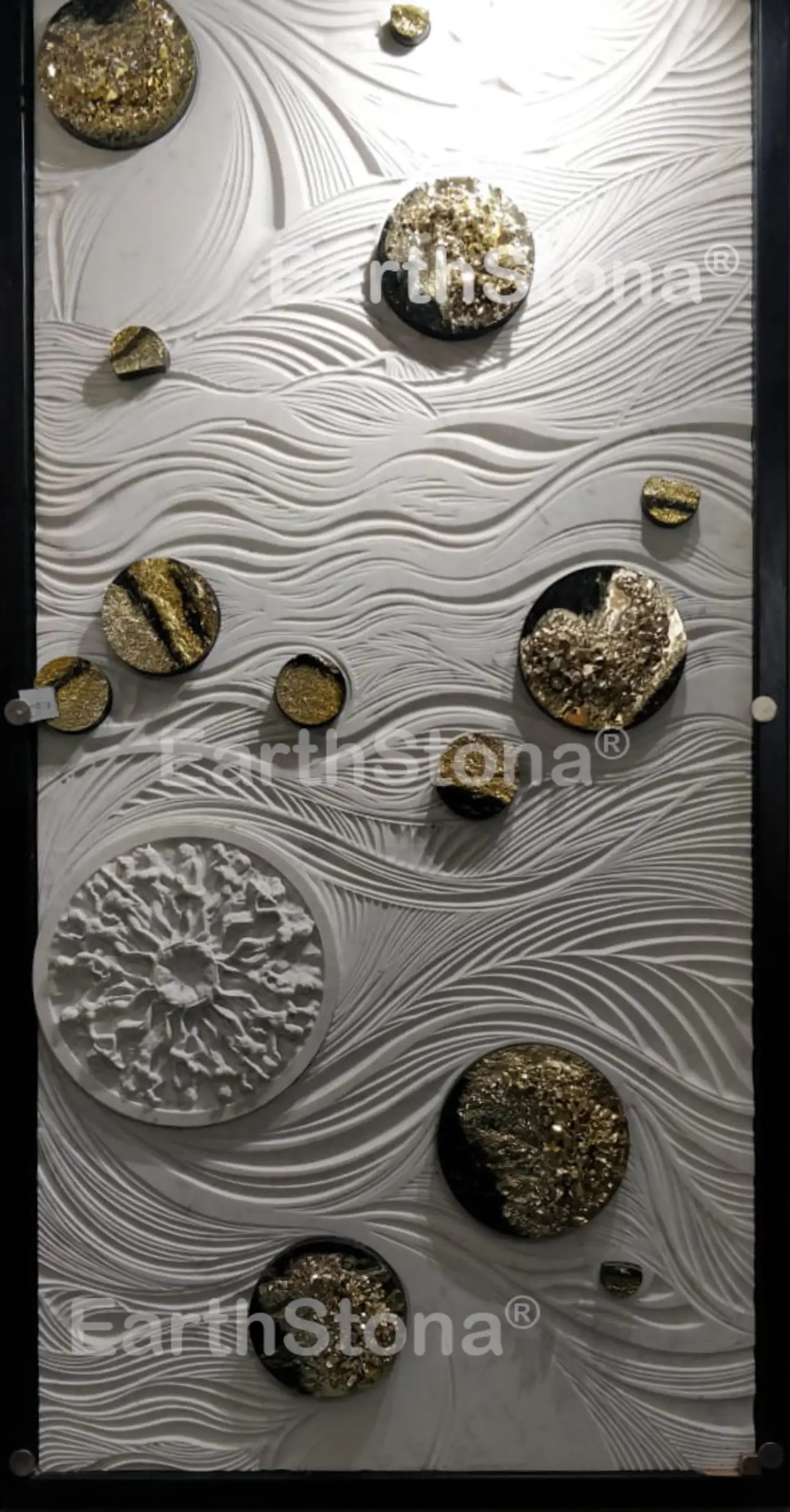 Designer Circle Glitter Golden Wave Stone Carving Work